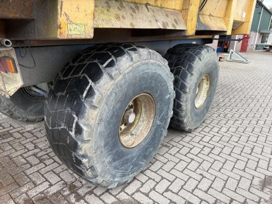Beco Gigant 240 Beco Gigant 240 1999 2 Dump trailers image 6