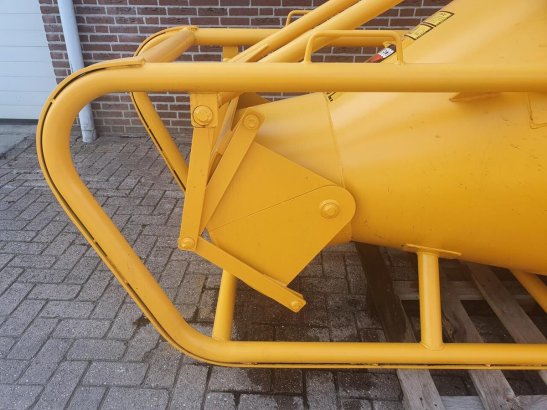 Beton kubel 2000 liter Beton kubel 2000 liter 2020 1 image 13