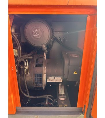 Stroom aggregaat QAS60 - Gebruikt STROOM aggregaat QAS60 - Gebruikt 2 Compressors image 7