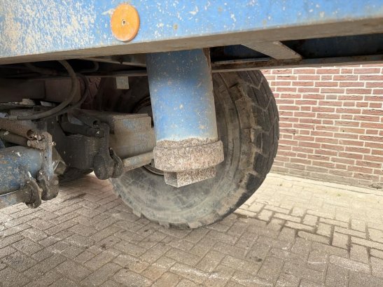 Beco Gigant 240 Beco Gigant 240 1999 2 Dump trailers image 7