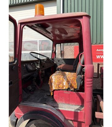 Mercedes-Benz 1974 2 image 7