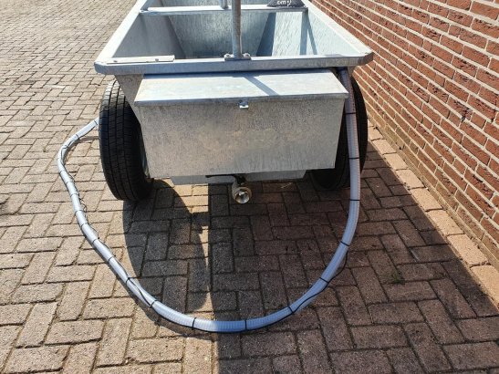 Zonnedrinkbak 900 L grootvee - Nieuw Zonnedrinkbak 900 L grootvee - Nieuw 2024 1 image 14
