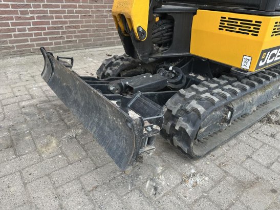 JCB 19 C-1 19 C-1 2023 2 image 23