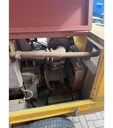 Onbekend 2 Compressors image 8