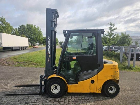 Jungheinrich DFG430S 650DZ DFG430S 650DZ 2015 2 Forklift image 20