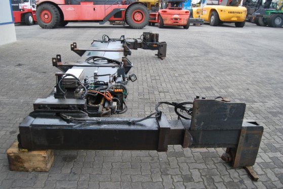 Elme Svetruck hydr. Spreader 20/40 568 Elme Svetruck hydr. Spreader 20/40 568 2004 2 image 20