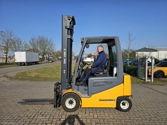 Jungheinrich EFG430K EFG430K 2014 2 Forklift