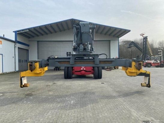Seith Pipehandling Reachstacker 15036 Seith Pipehandling Reachstacker 15036 2009 2 image 20