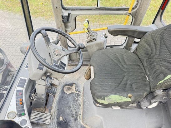 Kalmar DCD80-6 DCD80-6 1999 2 Forklift image 19