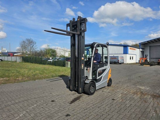 Still RX60-30 RX60-30 2017 2 Forklift image 11