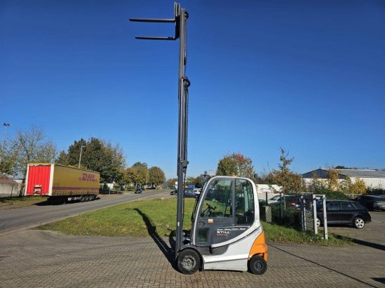Still RX60-25 RX60-25 2009 2 Forklift image 2