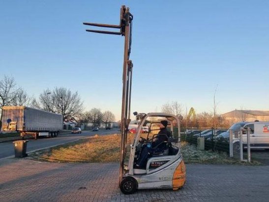 Still RX20-18 RX20-18 2014 2 Forklift image 2