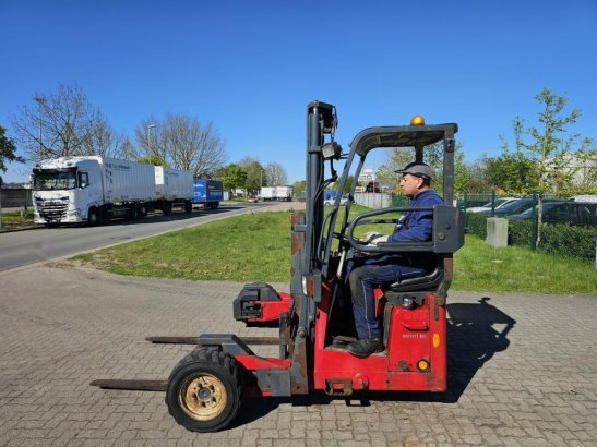 Moffett M4-25.4 Moffett M4-25.4 2013 2 Forklift image 21
