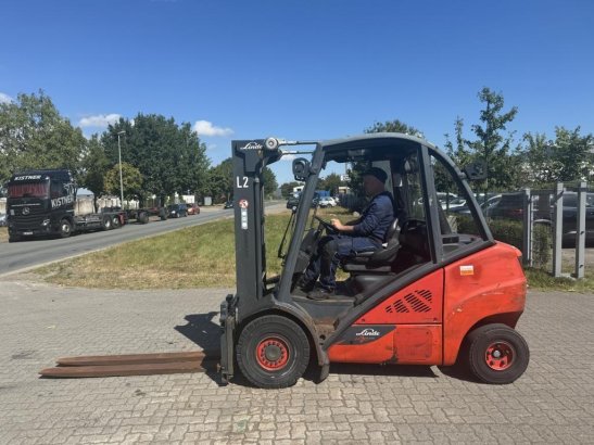 Linde H30D-02 H30D-02 2014 2 Forklift image 3