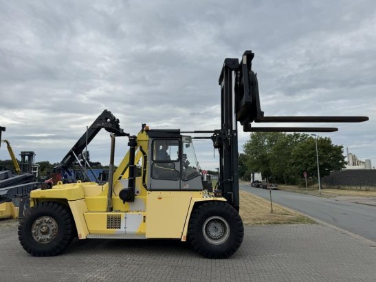 Kalmar DCF330-12 549 2010 2 Forklift image 3