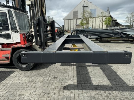 *Sonstige Traverse with Kranhaken *Sonstige Traverse with Kranhaken 2026 2 image 18
