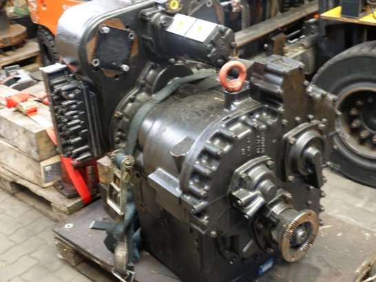 Clark Spicer 15.5HR 2741852 Transmission Spicer 15.5HR 2741852 Transmission 2007 2 Forklift image 12