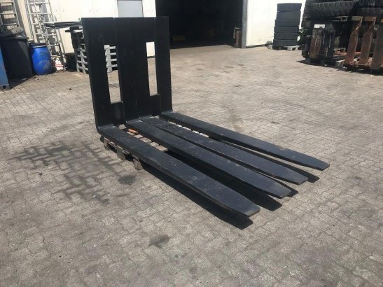 Vetter 18.000kg @1200mm Vetter 18.000kg @1200mm 2017 2 image 16