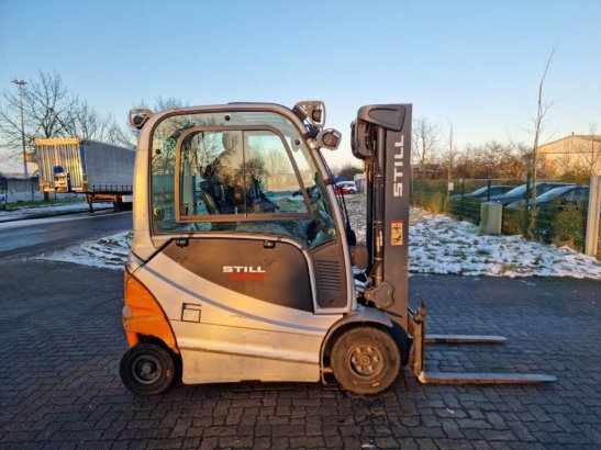 Still RX60-25 Container RX60-25 Container 2016 2 Forklift image 4