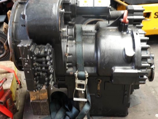 Clark Spicer 15.5HR 2741852 Transmission Spicer 15.5HR 2741852 Transmission 2007 2 Forklift image 5