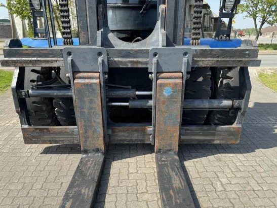 Linde H320 H320 2011 2 Forklift image 6