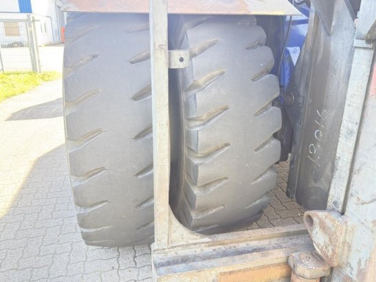SMV 52-1200B SMV 52-1200B 2008 2 Forklift image 6