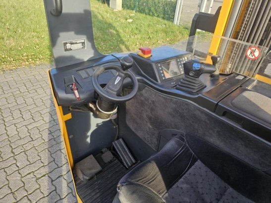 Jungheinrich ETVQ20 ETVQ20 2010 2 Forklift image 35