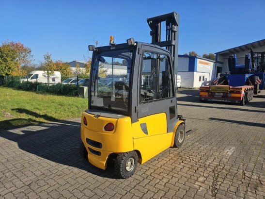 Jungheinrich EFG430 EFG430 2010 2 Forklift image 6