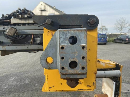 Seith Pipehandling Reachstacker 15036 Seith Pipehandling Reachstacker 15036 2009 2 image 15