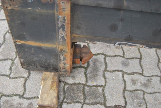 Elme Svetruck hydr. Spreader 20/40 568 Elme Svetruck hydr. Spreader 20/40 568 2004 2 image 6