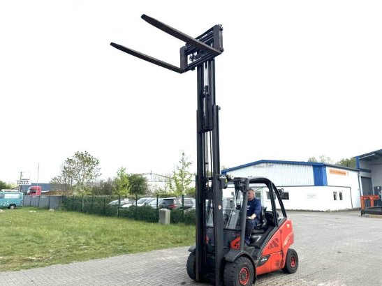 Linde H30D-02 H30D-02 2014 2 Forklift image 6