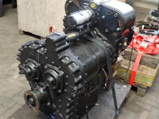 Clark Spicer 15.5HR 2741852 Transmission Spicer 15.5HR 2741852 Transmission 2007 2 Forklift image 7