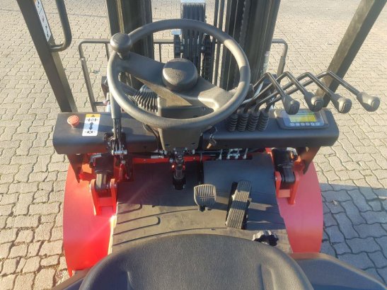 EP EFL302 EP EFL302 2021 2 Forklift image 7