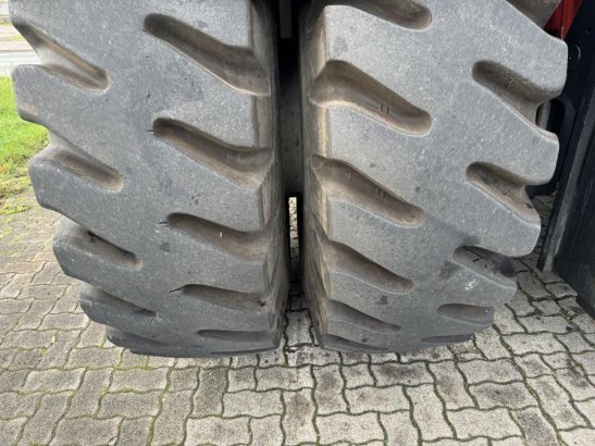 SMV 42-1200B SMV 42-1200B 2013 2 Forklift image 8