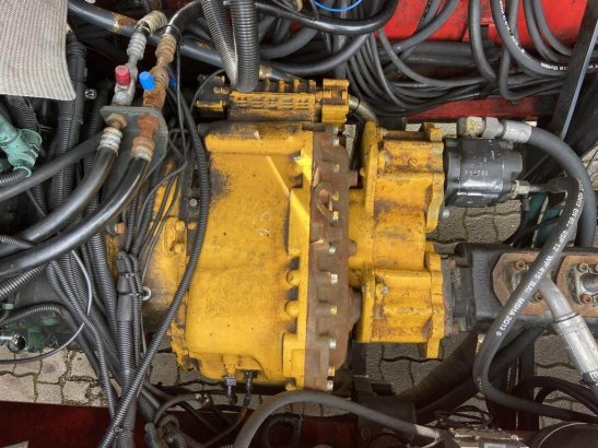 Kalmar DCE150-12 DCE150-12 2011 2 Forklift image 8