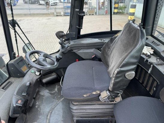 Linde H160D/02-1200 H160D/02-1200 2009 2 Forklift image 9