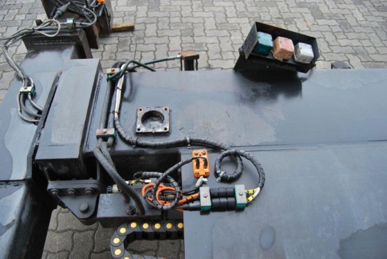 Elme Svetruck hydr. Spreader 20/40 568 Elme Svetruck hydr. Spreader 20/40 568 2004 2 image 18