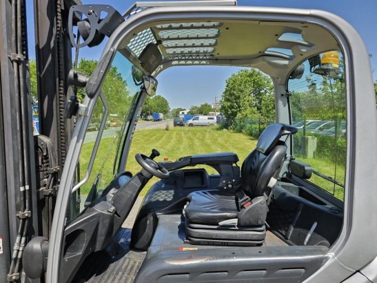 Still RX60-30 RX60-30 2012 2 Forklift image 9