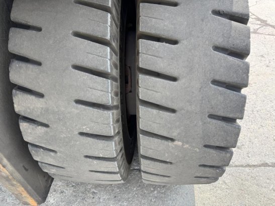 Linde H250 H250 2013 2 Forklift image 9