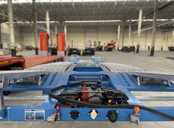Heavy machinery product image - Image 12 of 15