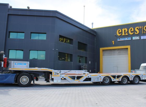 Heavy machinery product image - Image 1 of 15