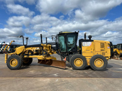 Caterpillar 140M2