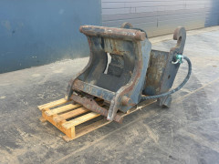 Tilting Quick Coupler CW30