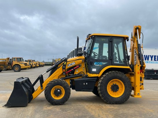 JCB 3DX (3CX) Plus 4x4 AC Cabin Hammerlines 10146 2025 1 image 31