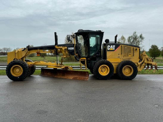 Caterpillar 140M 140M 2014 2 Motor graders