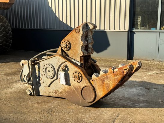 Demarec Pulveriser DSP 30 Demarec Pulveriser DSP 30 2 Crawler Excavators