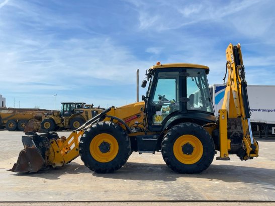 JCB 4CX 2153 2015 2 image 31