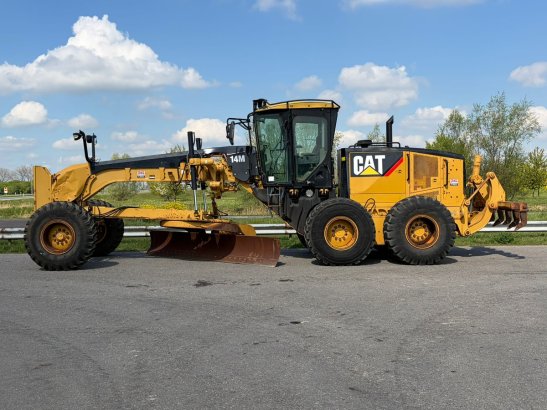 Caterpillar 14M 14M 2013 2 Motor graders