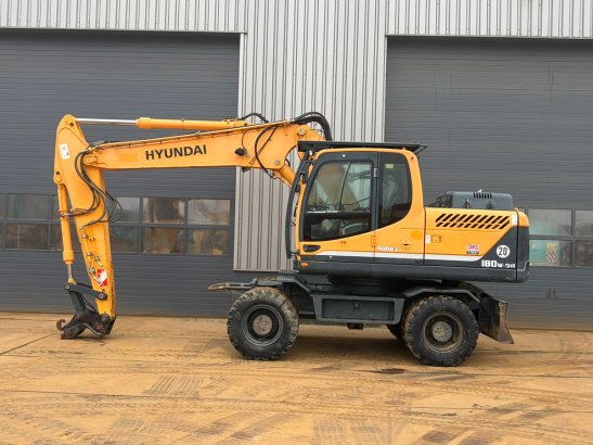 Hyundai Robex 180W-9A Robex 180W-9A 2014 2 Wheeled Excavators image 16