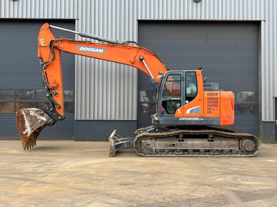 Doosan DX235LCR Doosan DX235LCR 2017 2 Crawler Excavators image 13